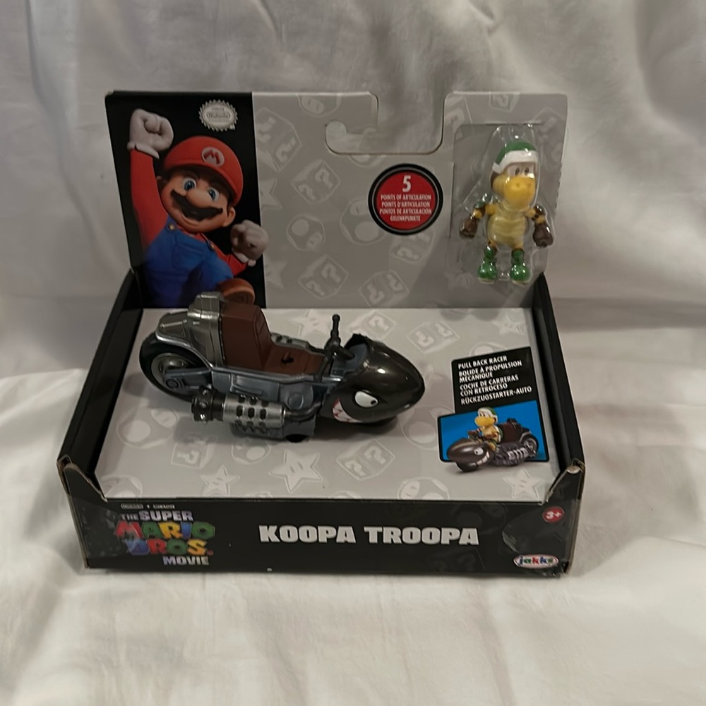 The Super Mario Bros. Movie 2.5”/Koopa Troopa Figure Pull Back Racer (NEW)